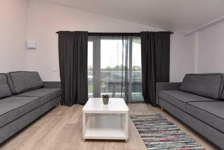 Vyturiai - Nauju Apartamentu Nuoma Sventojoje Šventoji Esterno foto